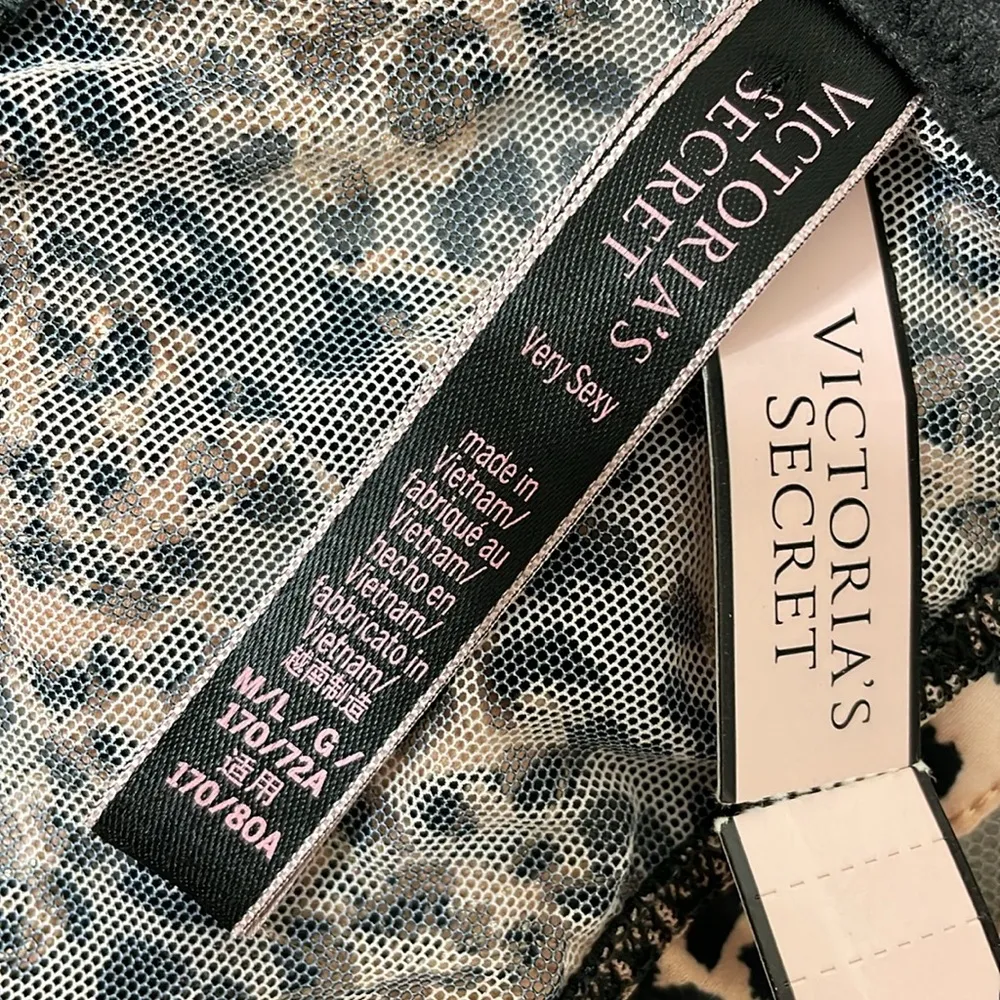 Victoria's Secret VERY SEXY Waist Cincher size M/L - Image 7