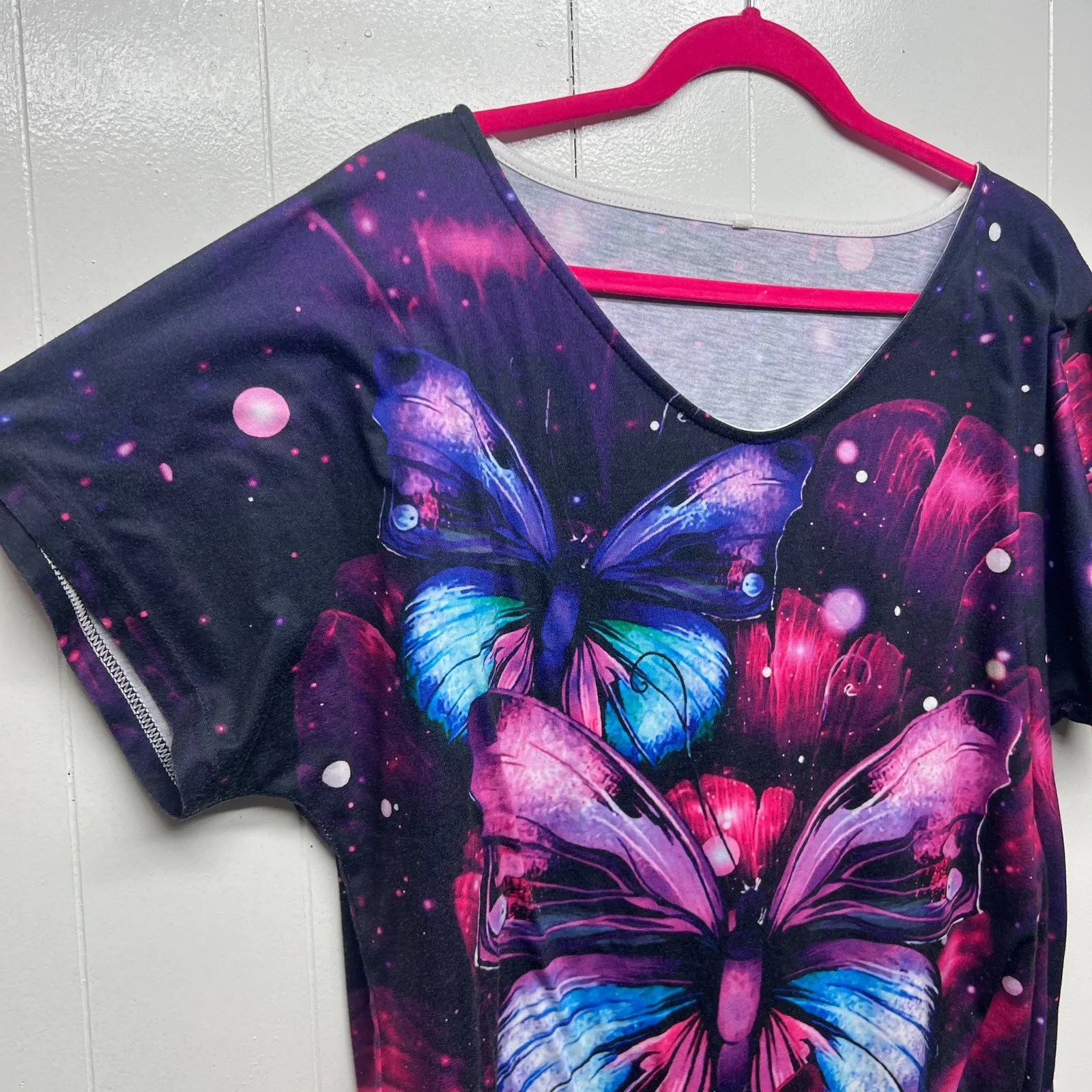 Butterfly Print Women's Short Sleeve Top Size XL Short Sleeve Art to Wear Pink - Image 4