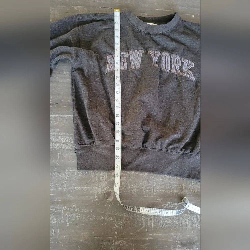 New York Popular Womens Sweatshirt Size S Gray - Image 14