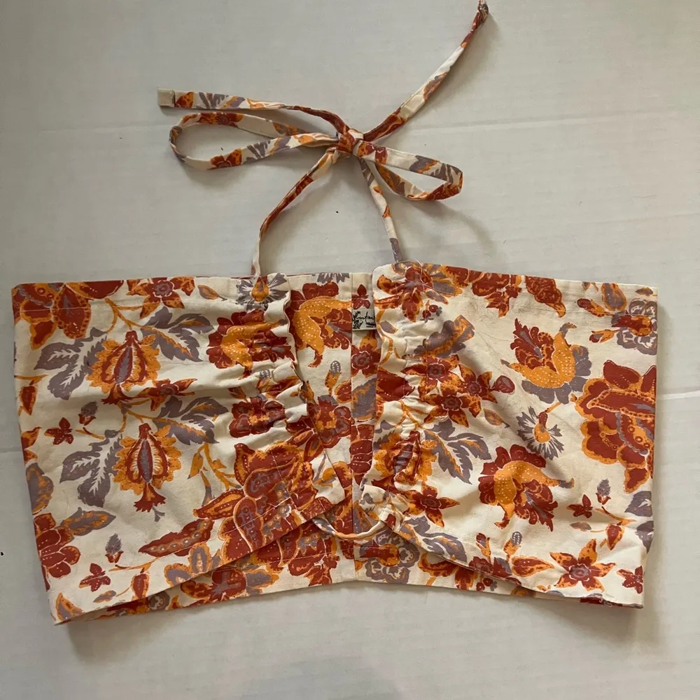 Floral Halter Crop Top - Image 4