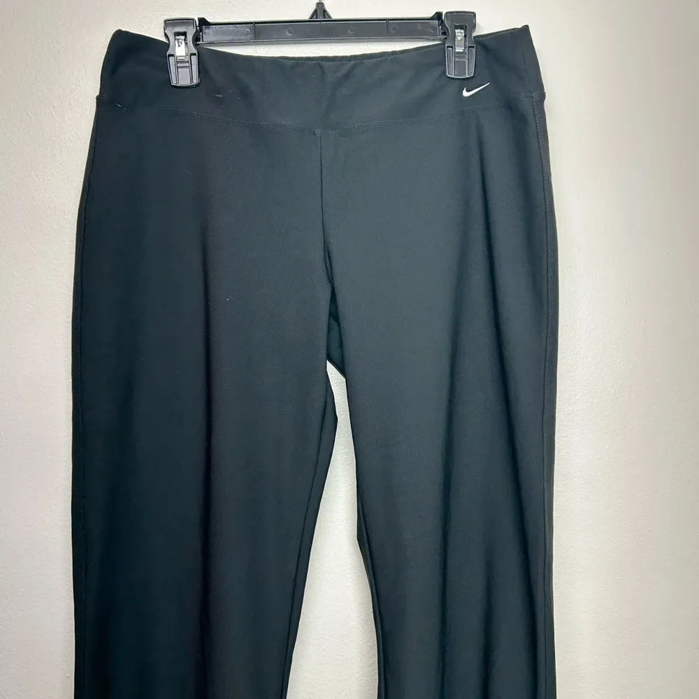 Nike Low-Rise Women’s Workout Pants 224172 Large (12-14) Black Yoga Running NWT - Image 2