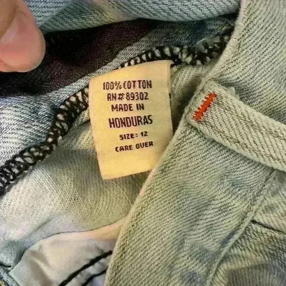 Vintage Mountain Lake denim short sz 12 mom short modest cargo midlength - Image 3