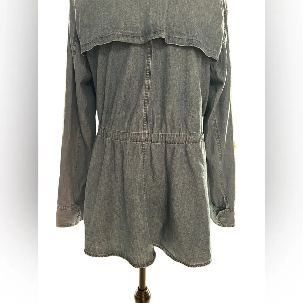 Urban Outfitters Silence + Noise Kirra Swing Chambray Trench Coat Sz Medium NWT - Image 10