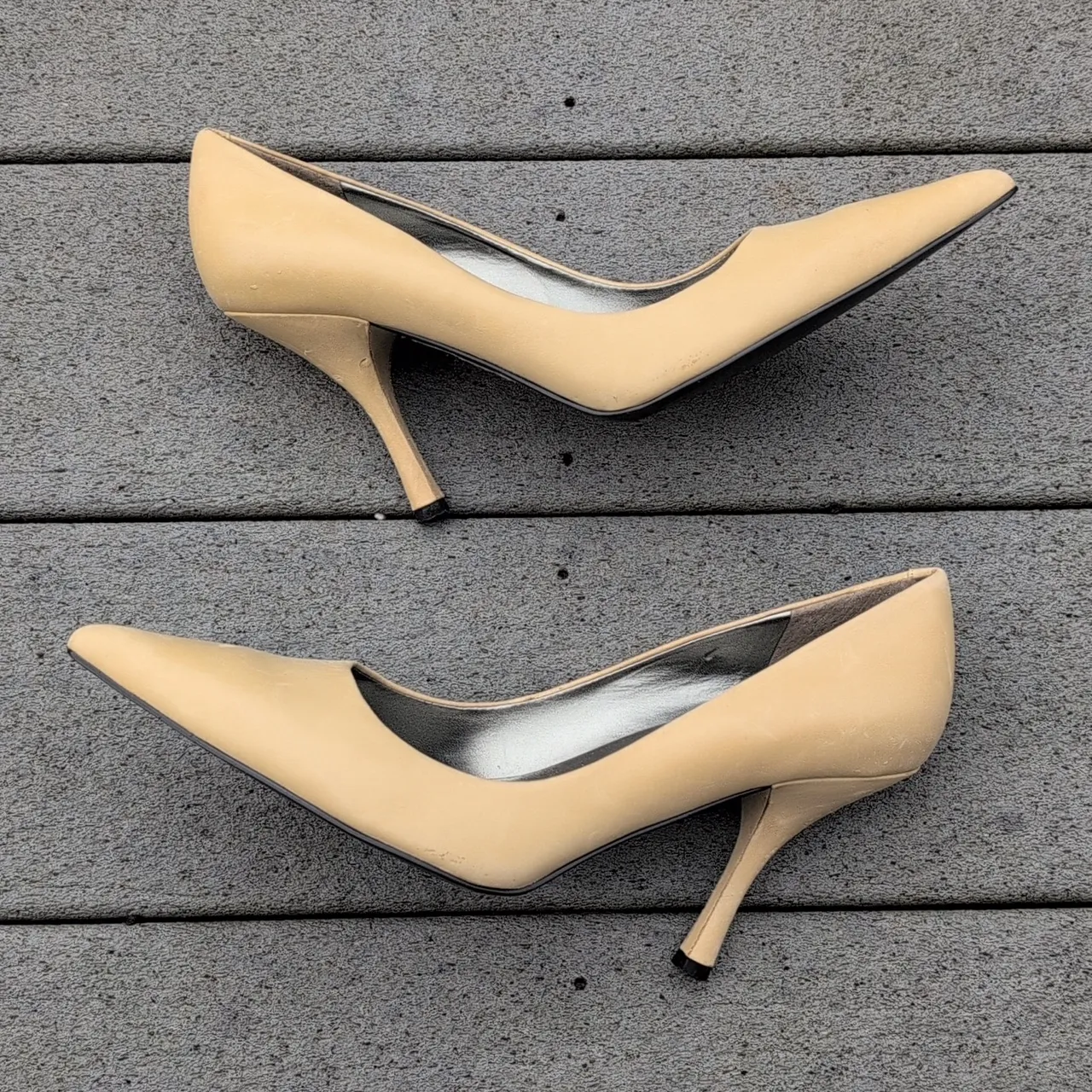 Marc Fisher Light Yellow Pumps | Marc Fisher Pointed Toe Heels - Image 8