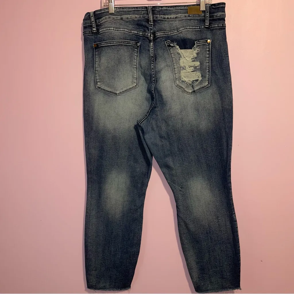 Judy Blue Relaxed Fit Crop Capri Jeans Women Size 20W Dark Wash High Rise Casual - Image 5