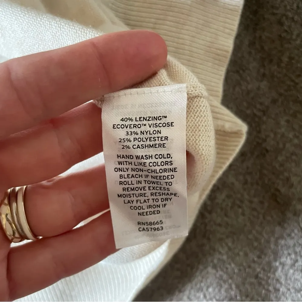 Treasure & Bond Cashmere Blend V-Neck Sweater in Oatmeal Beige Size XL - Image 5