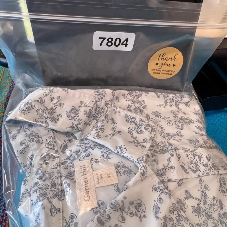 Garnet Hill Button Front Shirt Womens 12 Blue Floral Organic Cotton Feminine - Image 13