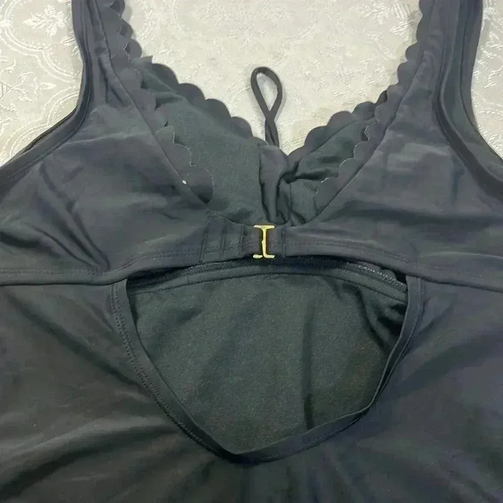 Kona Sol swim wear  L - Image 12
