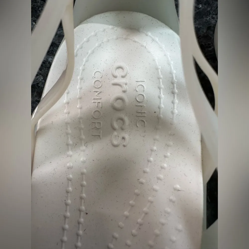 Crocs Isabella Huarache 2 Flat Sandals Women’s Size 9 Oyster/Gold NEW NWOB - Image 8