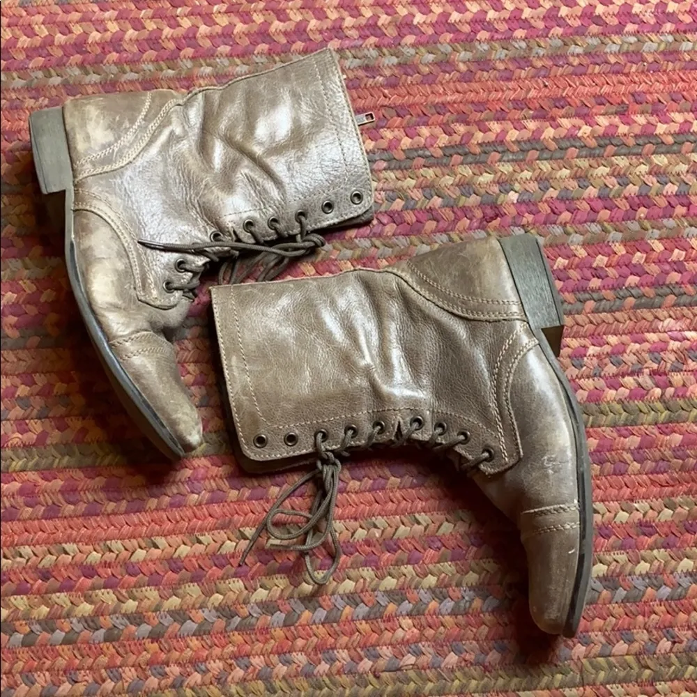 STEVE MADDEN GREY LEATHER LACE UP PIONEER WITCH BOOTS - Image 5