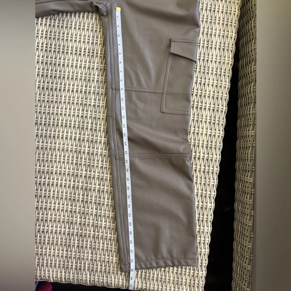 Abercrombie and‎ Fitch Curve Love Vegan Leather 90s Relaxed Pants 6 boho grunge - Image 6