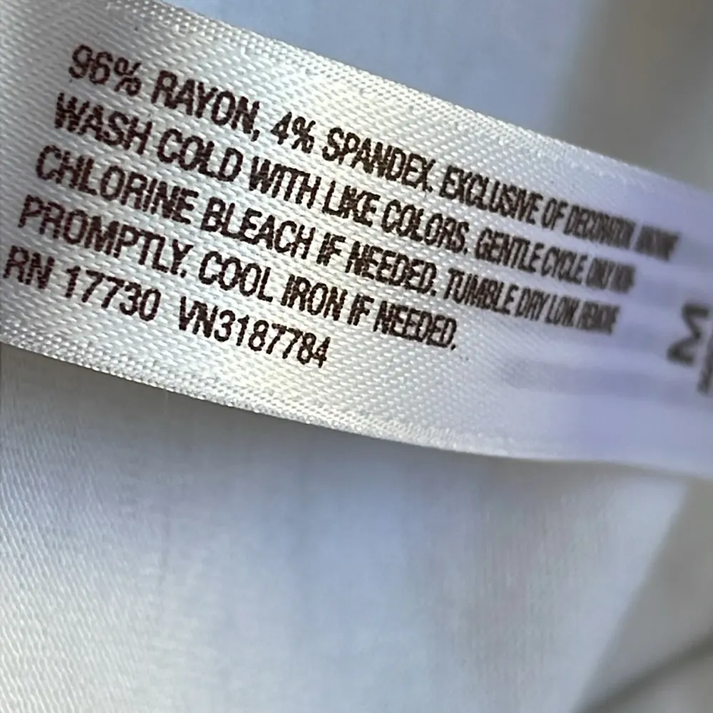 Gilligan and O’Malley Bride Tank Top White Size M - Image 7