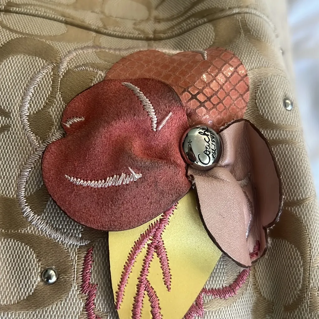 Coach Signature Floral Tote Bag Handbag - Image 8