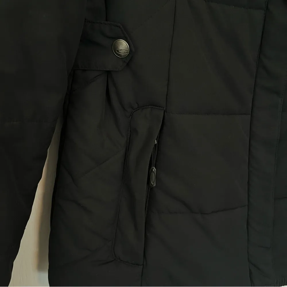Women’s Black Oakley Puffy Snow Jacket Size M - Image 6