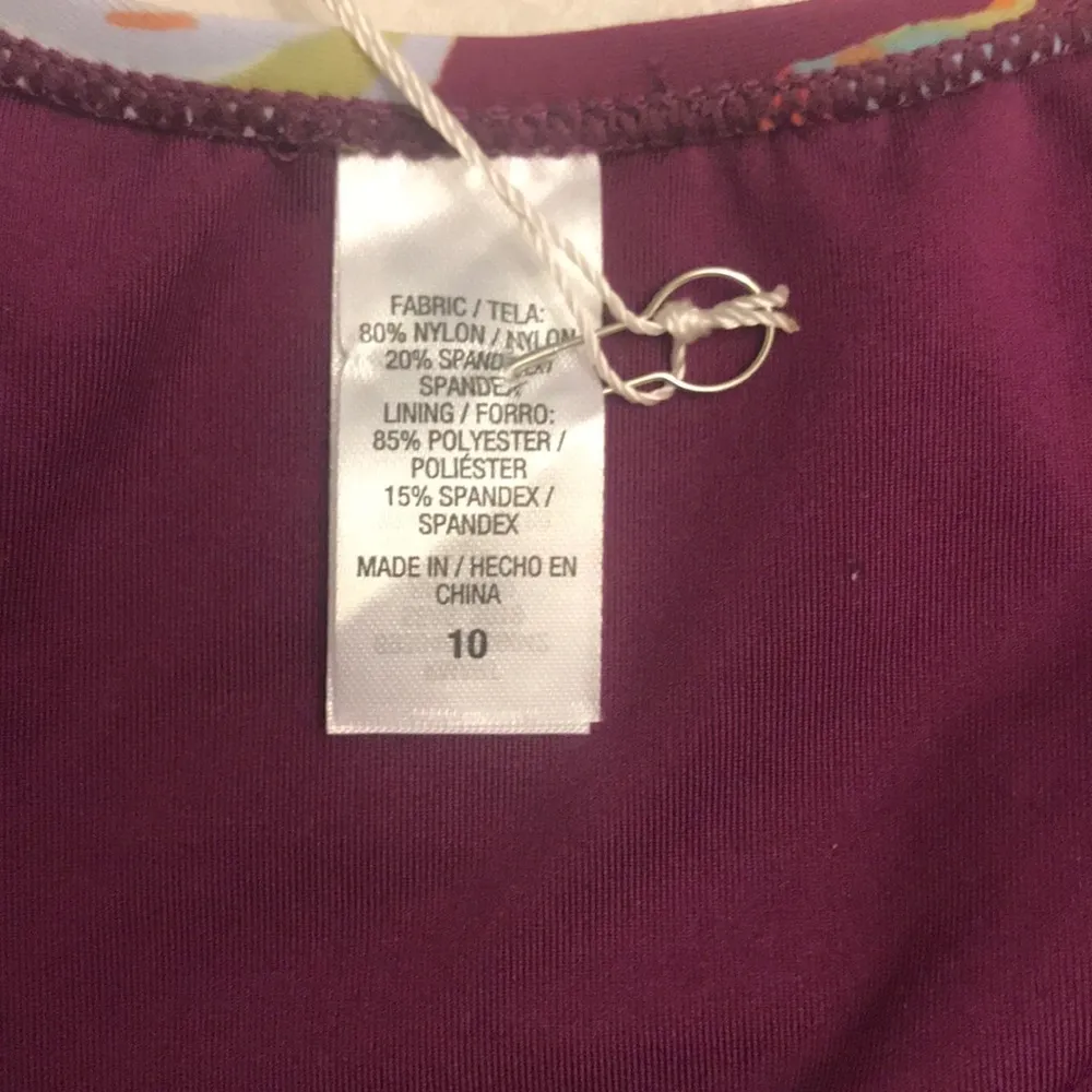 New M Jaclyn Smith off shoulder floral top - Image 5