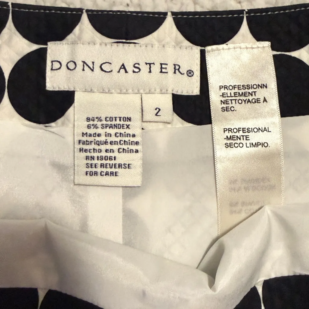 ✨Doncaster Silhouette Polka Dot Skirt Size 2 - Image 3