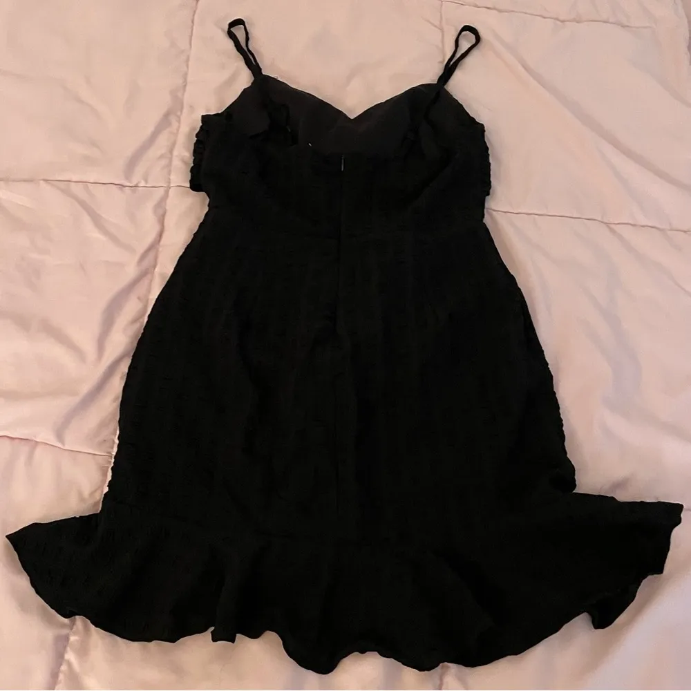 NWT Banjul black textured cut out lined front ties LBD mini dress, size L summer - Image 13