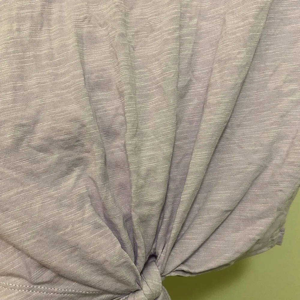 Santuary Women’s Juniors Purple T Shirt M Medium Tie Knot Front 36” Length 21” - Image 8