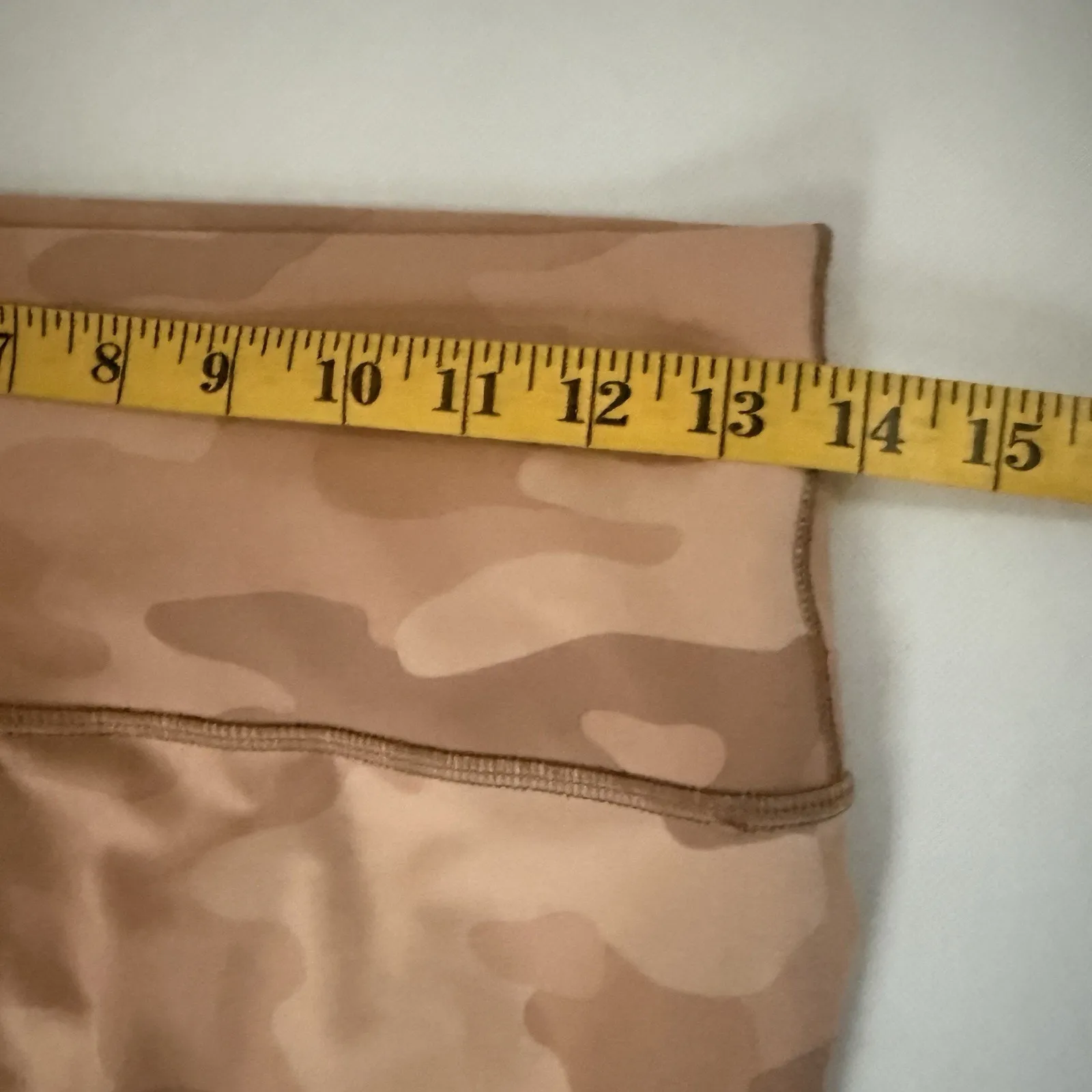 Fabletics Powerhold Camo Mid Rise 7/8 Gym Workout Running Lounge Leggings M - Image 6