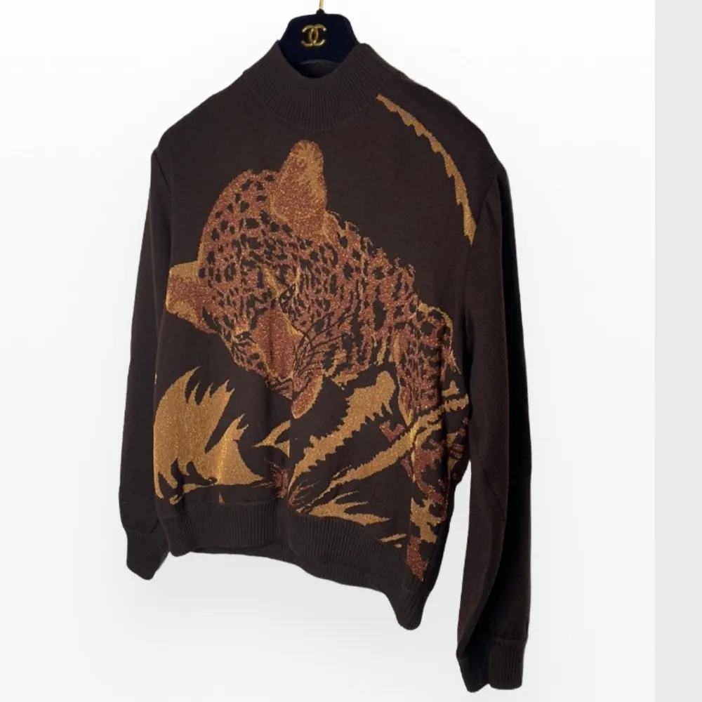 St. John Sport by Marie Gray brown/gold tinsel thread leopard sw… - Image 4