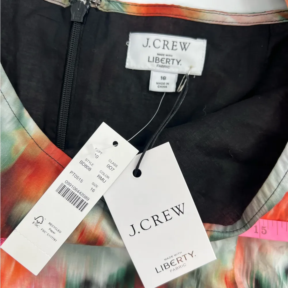 NWT J. Crew Squareneck Top in Liberty
Hazy Days Floral puff sleeve sz 16 - Image 7