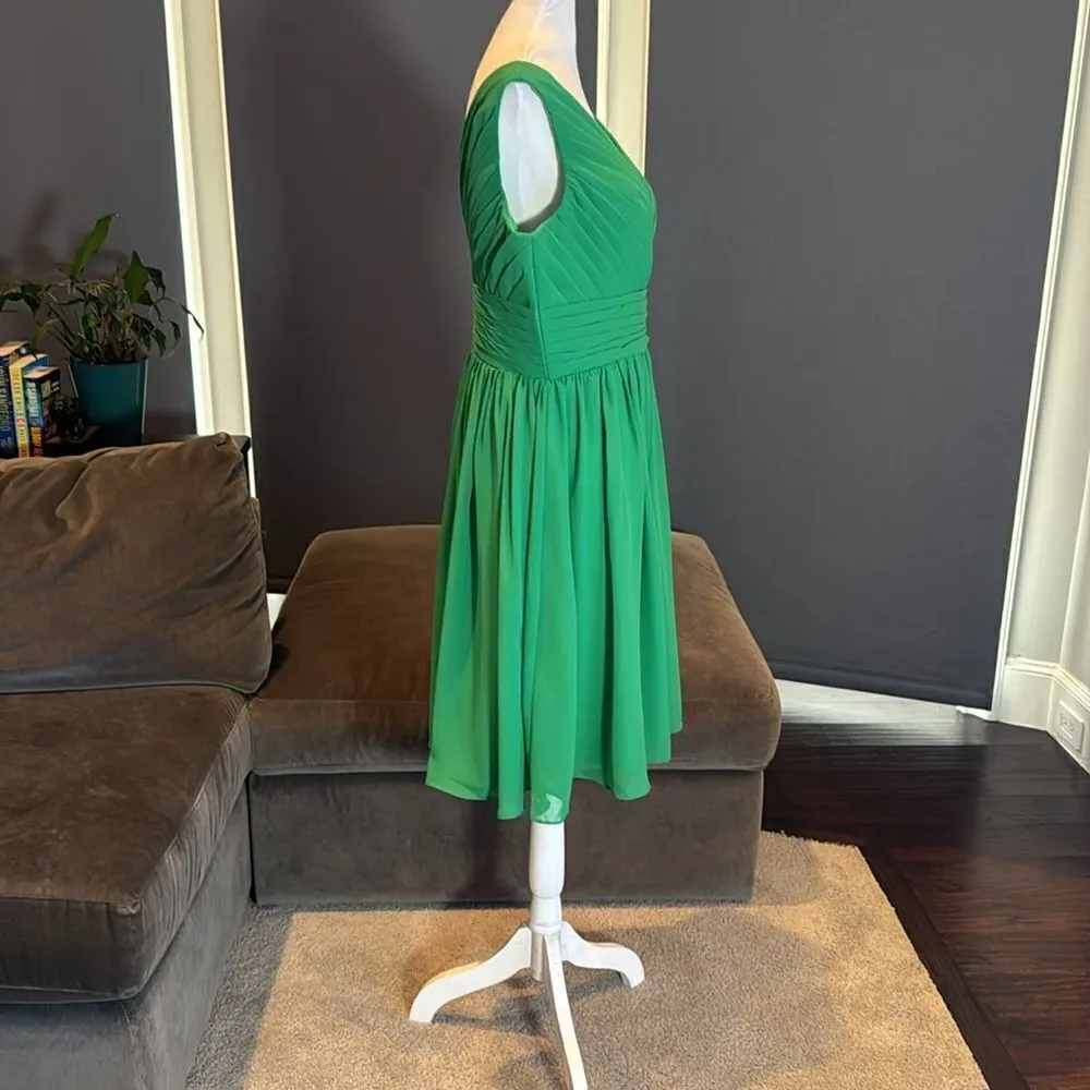 Women’s Green Chiffon V - Image 3