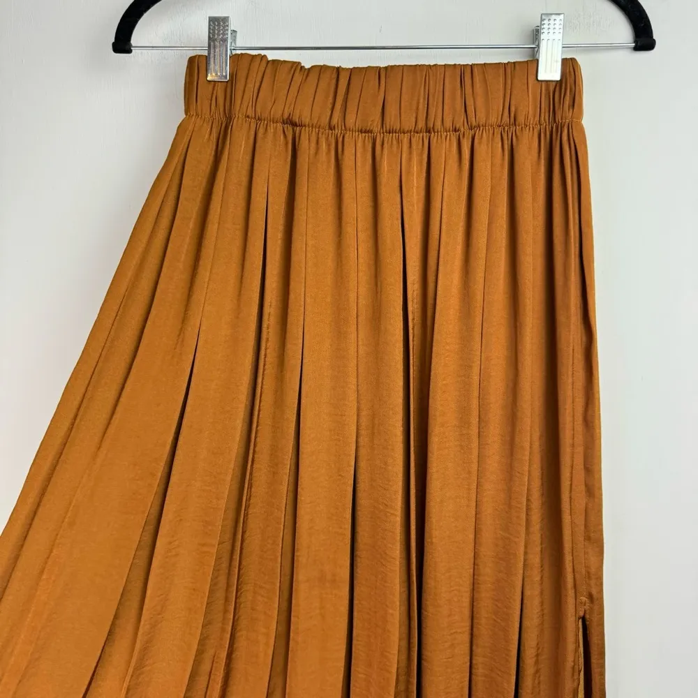 Topshop Pleated Satin Midi Skirt Sz 2 Golden Bronze Copper Side Slits Flowy Chic - Image 10