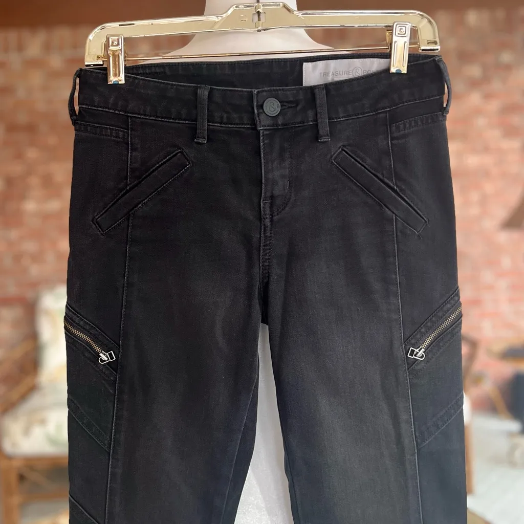 Treasure & Bond Moto Jeans Skinny Wash Out Black 26 Utility Edgy Party Chic - Image 5