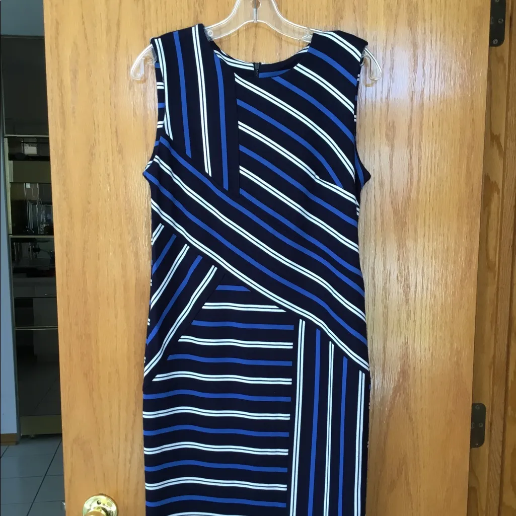 New dress - great for work - Image 2