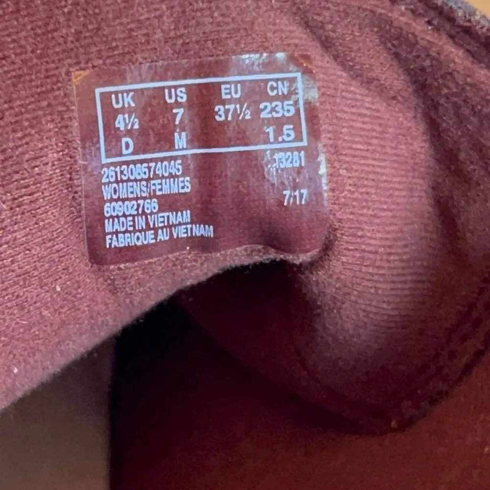 Clarks Tamitha Key Burgundy Suede Leather Chukka Boots | Women’s 7 - Image 7