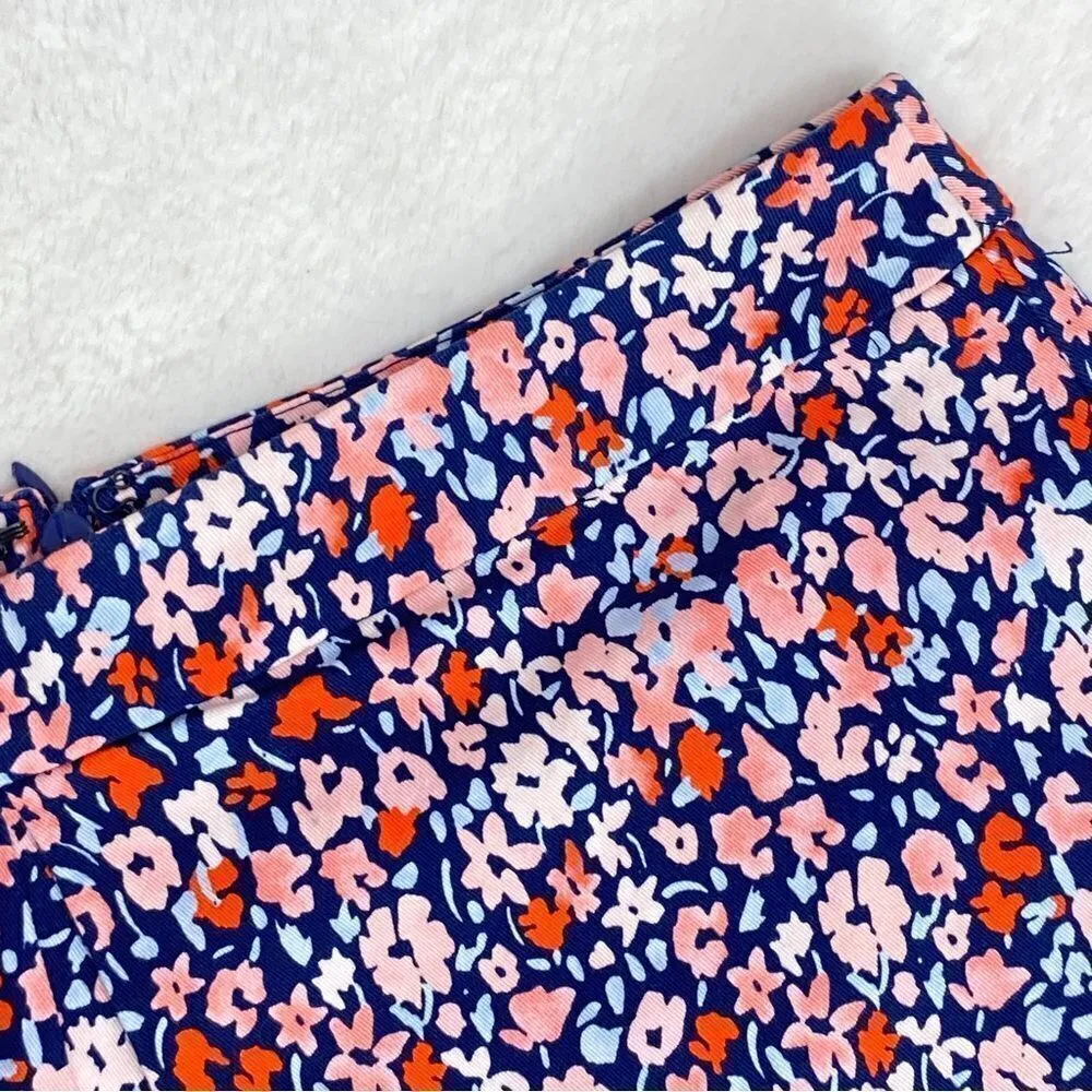 BCBGeneration Floral Pleat Front Shorts Blue 4 - Image 5