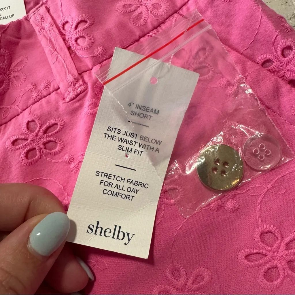 Crown & Ivy‎ Shelby Scalloped Shorts NWT size 8 Pink Rage Eyelet 4” Inseam - Image 3