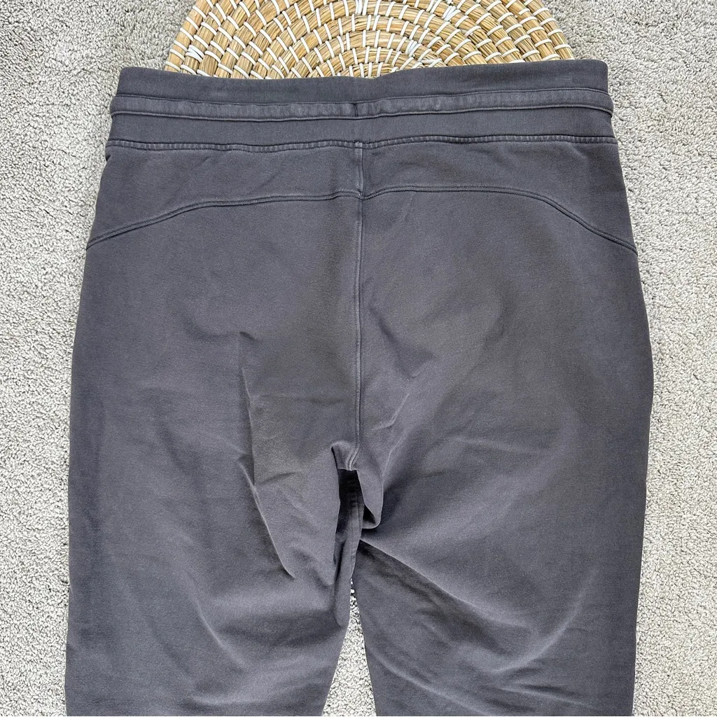 Lululemon Women’s Ready to Fleece Jogger Pants Pull On in Graphite Grey 10 - Image 7