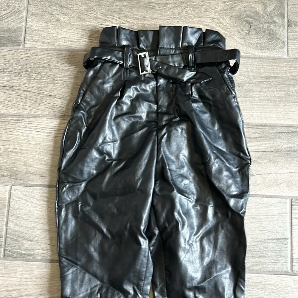 Majorelle faux leather pants - Image 2