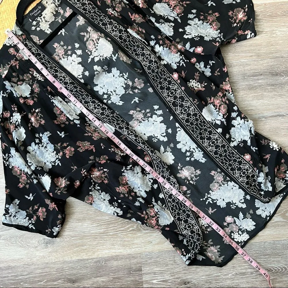 Tolani bohemian‎ printed kimono - Image 3