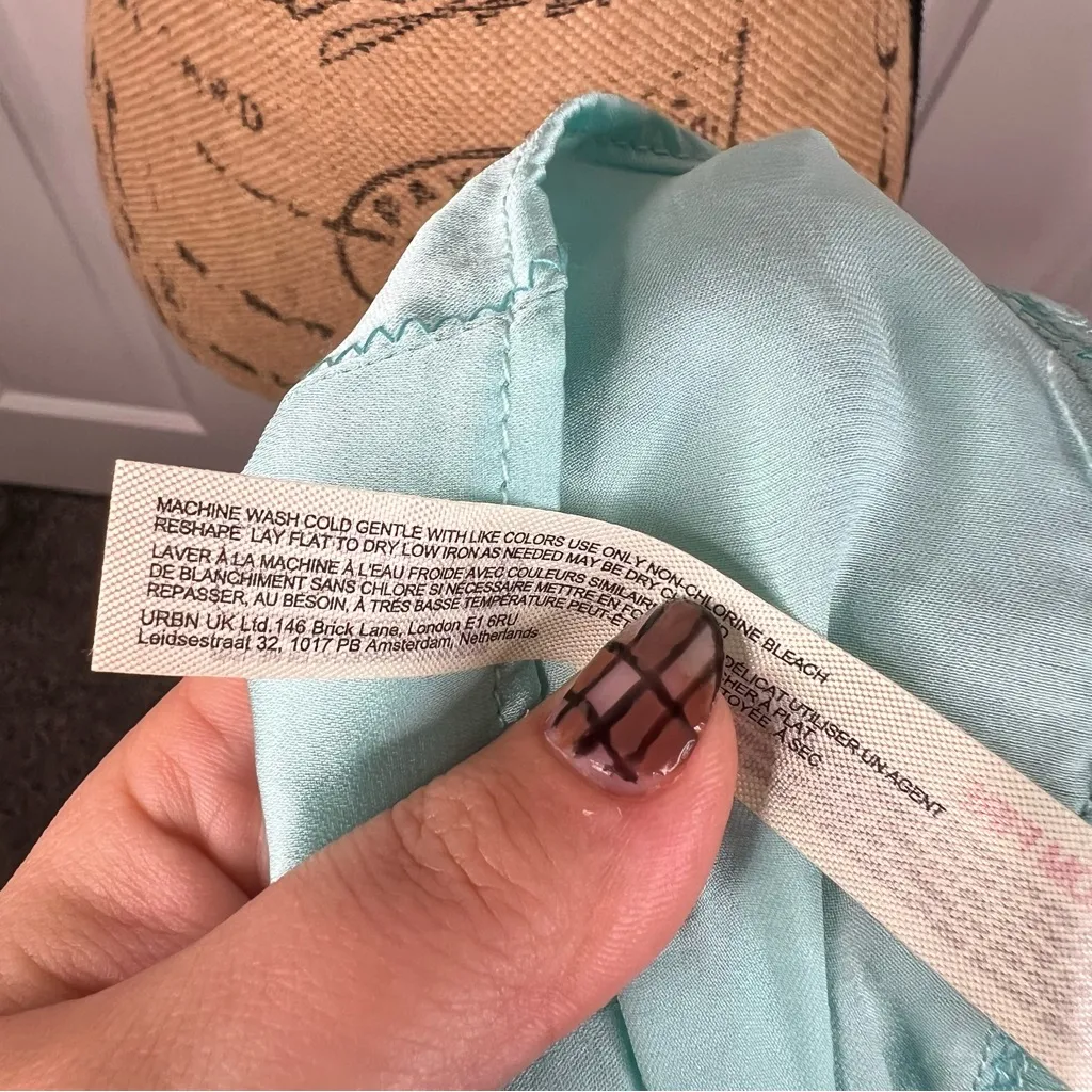 Sz M Free People Intimately Blue Lace Neon Nights Cami NWOT $50 MSRP - Image 9