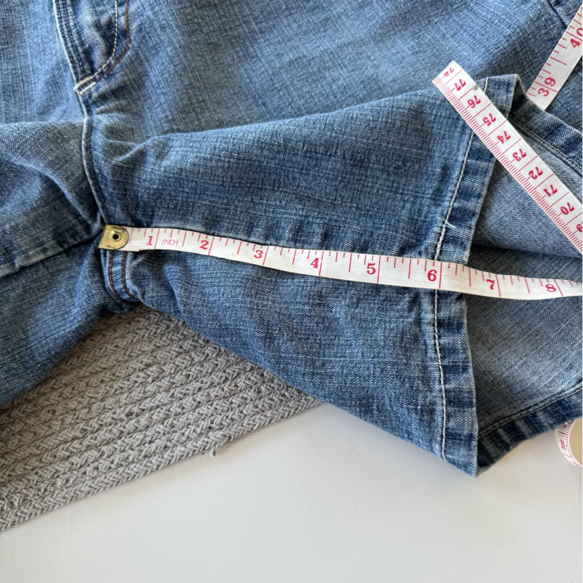 Vintage Y2K 90s Faded Glory Low Rise Jean Shorts Size 8 Blue - Image 2