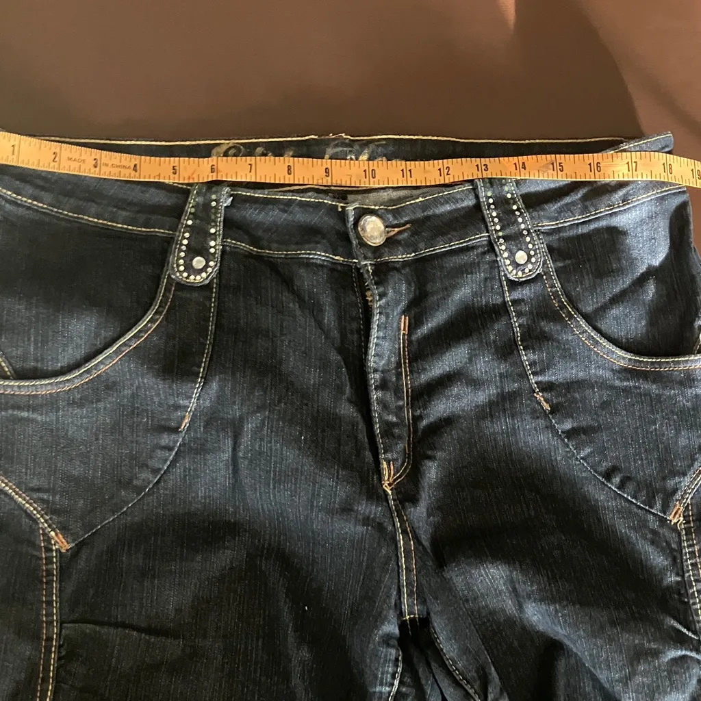 Stylish Blue Women's Jeans - Image 5