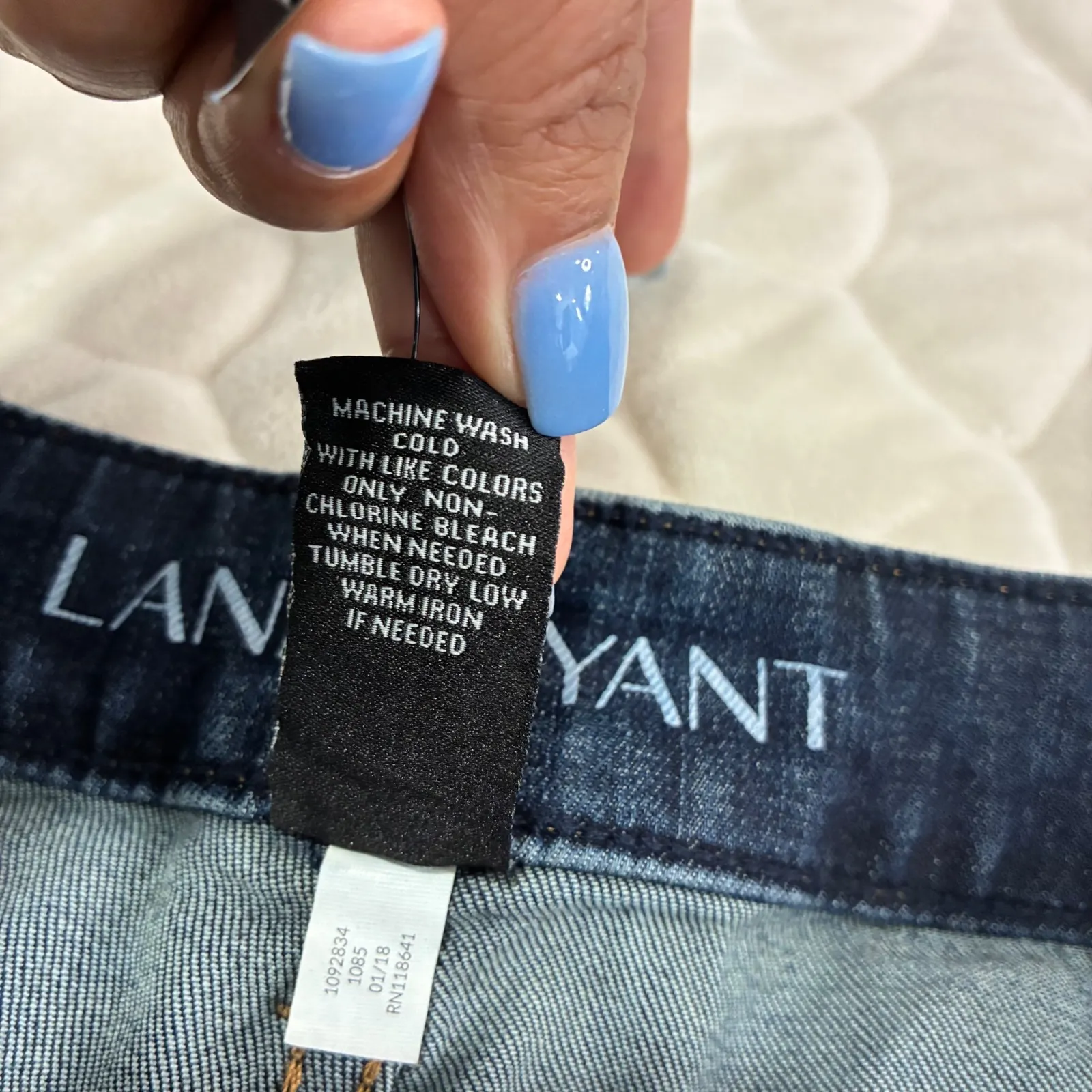 NWT Lane Bryant Womens Girlfriend Short Denim Skirt Blue Size 14‎ Raw Hem - Image 6