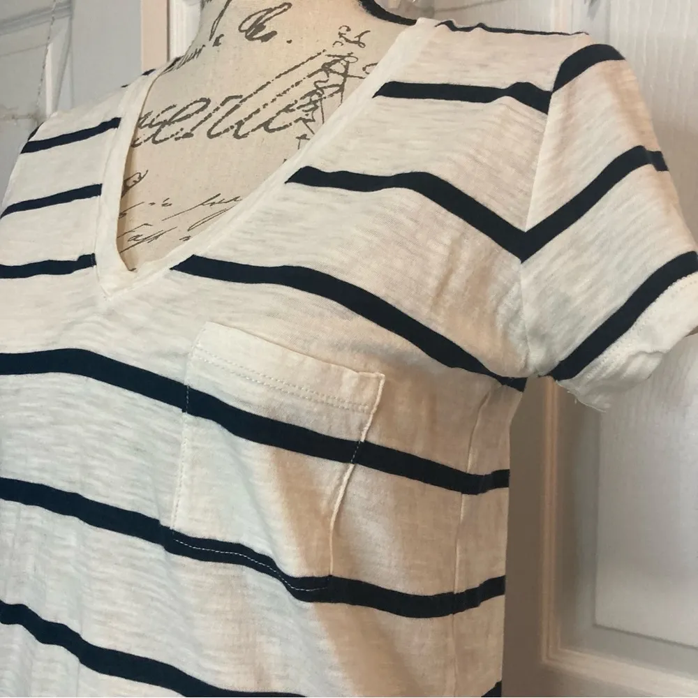 Madewell Striped Pocket T-Shirt - Image 2