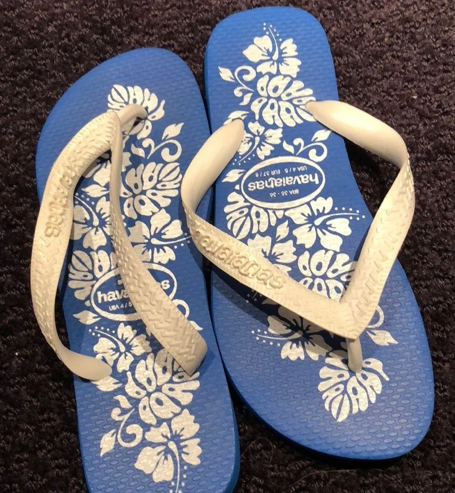 Hibiscus Blue&White Flip Flops - Image 4