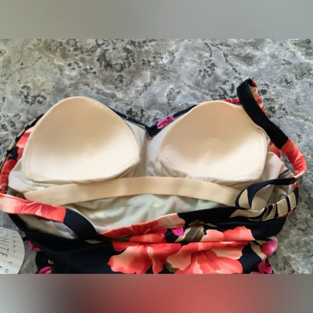 Women’s swimsuit 🌺NWT🌺 Orange Size 18 - Image 3