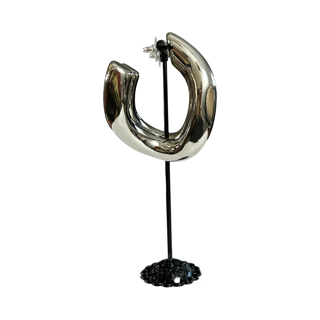 PRETTYLITTLETHING Silver Chunky Link Wave Hoop Earrings - Image 8