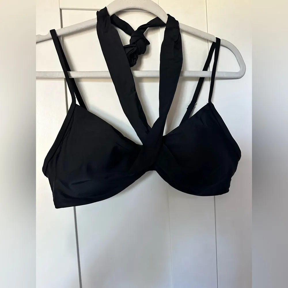 NWOT The Night's Watch Amber Arbucci Bikini Top Black Size M - Image 4