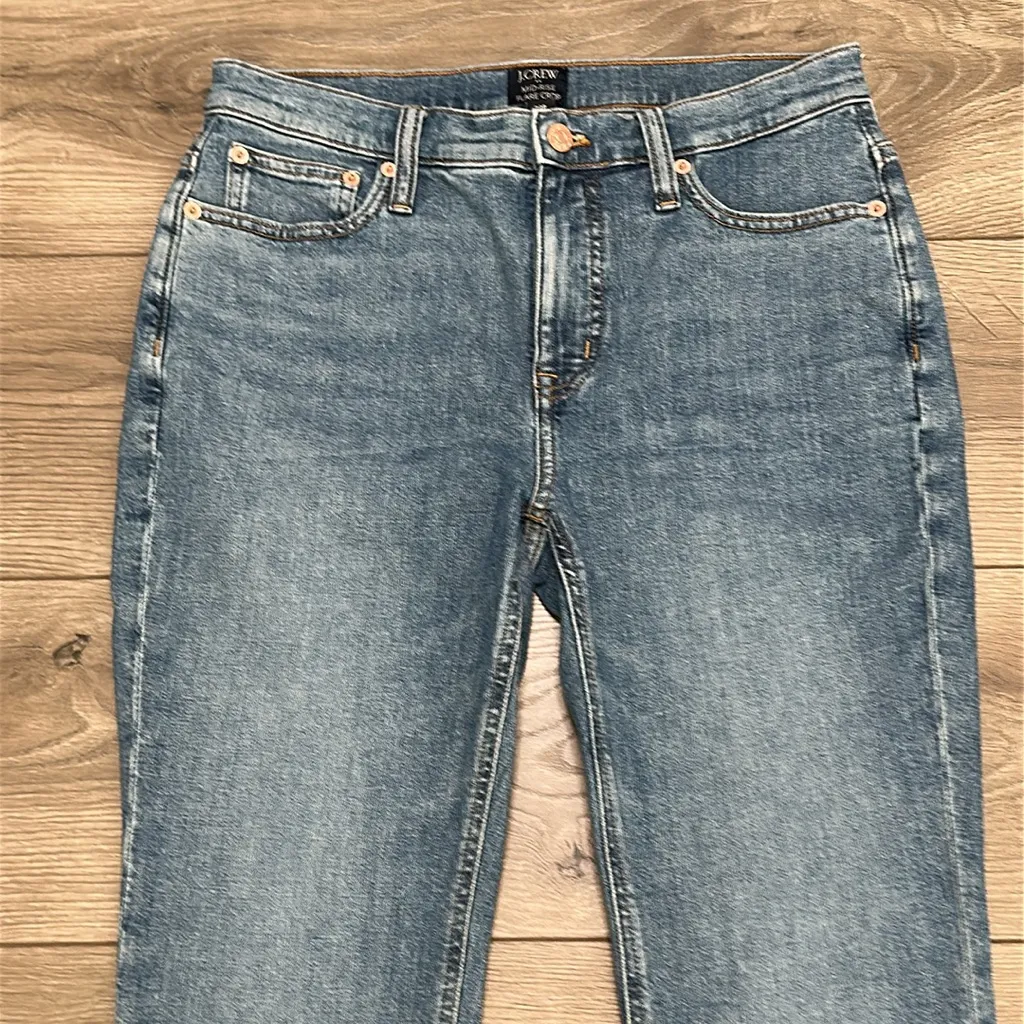 J. Crew Mid Rise Flare Crop Stretch Blue‎ Jeans Size 29 Petite - Image 2