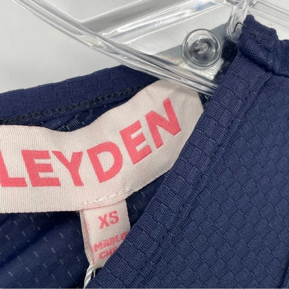 Leyden Ruched Tank Top in Navy NWT Blue Size XS - Image 4