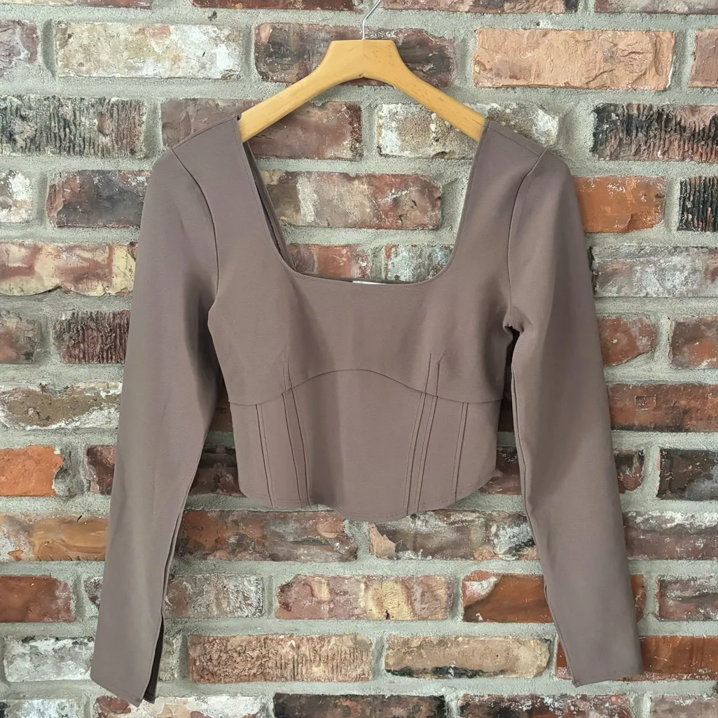 Abercrombie Corset Style Long Sleeve Crop Top Shirt, M - Image 3