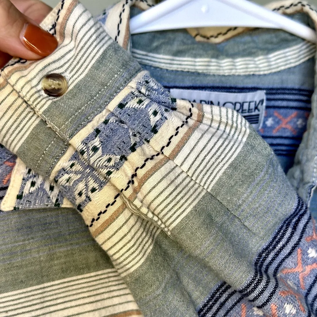 Cabin Creek‎ Petite Vintage Aztec Button Down SZ small - Image 3