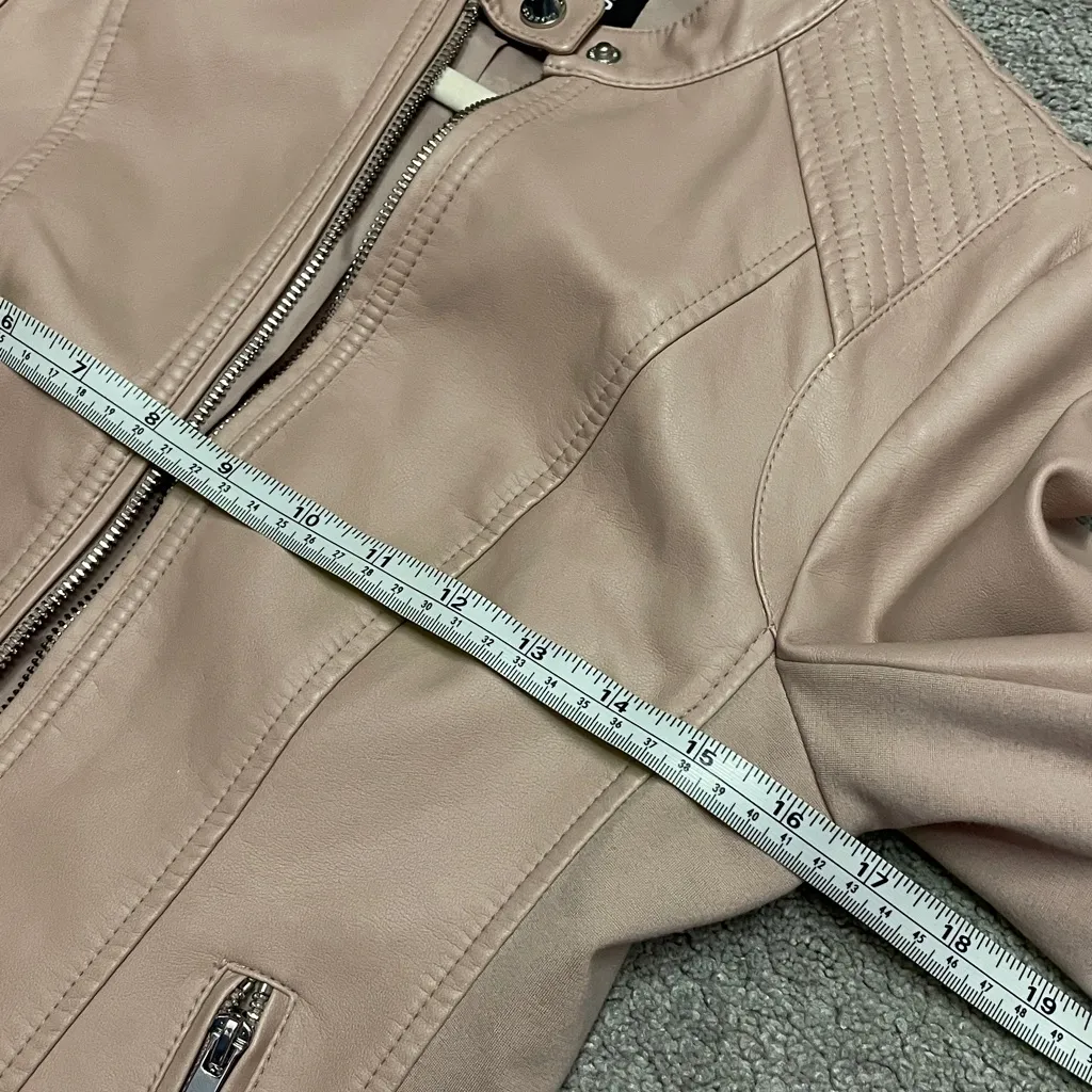 Express faux leather jacket size small - Image 4
