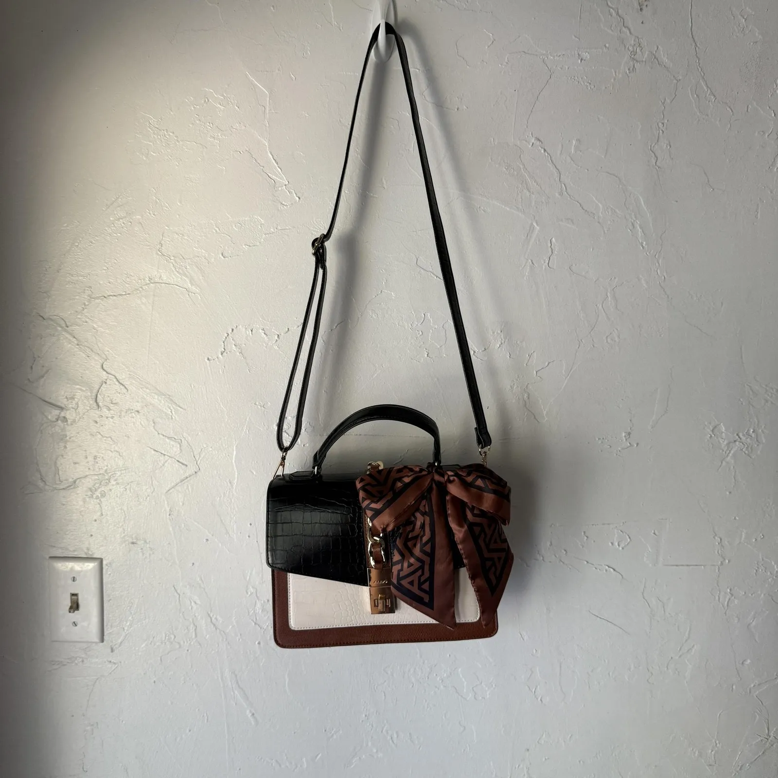 Aldo Satchel Purse Womens Faux Croc Top Handle Scarf‎ Bag Handbag Blair Waldorf - Image 2